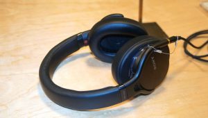 Sony MDR-1AM2 Headphone specifications